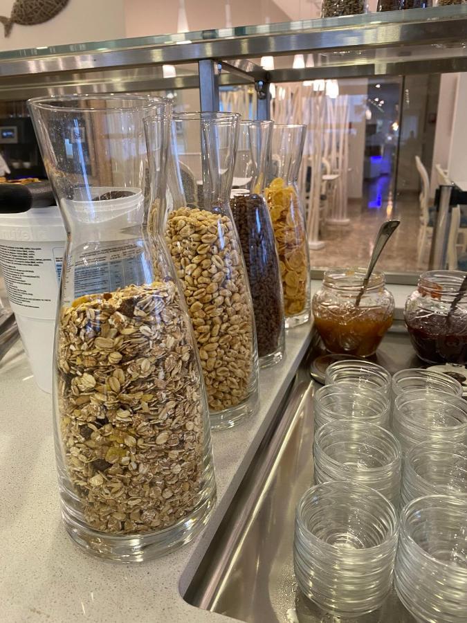 科洛斯迪马耳他酒店 利尼亚诺萨比亚多罗 外观 照片